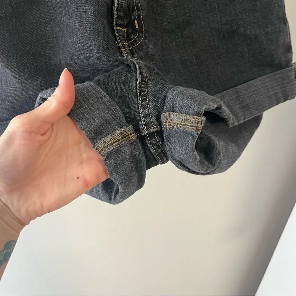 BDG Mom High Rise Short Gray